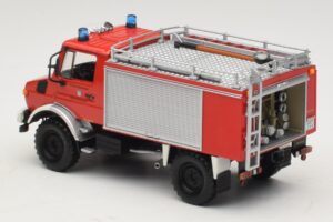 Mercedes Unimog 1300 L TLF 8/18 FF Oberammergau Minichamps 1:43 439033071 Metalli — kuva 5 / 6