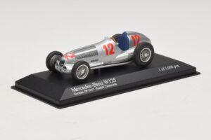 Mercedes W125 R. Caracciola German GP 1937 Minichamps 1:43 400370012 Metalli — kuva 2 / 3