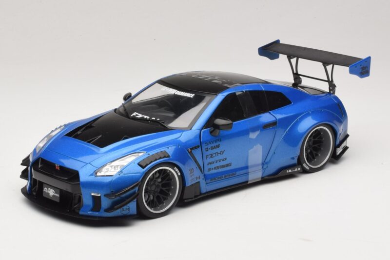 Nissan GT-R R35 Liberty Walk Work T2 Sininen Metalli Solido 1:18 Nissan GT-R R35 Liberty Walk Work T2 Sininen Metalli Solido 1:18 S1805801 Metalli
