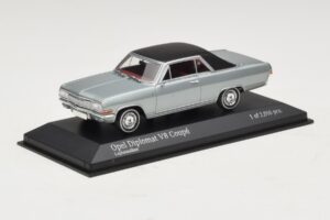 Opel Diplomat A V8 Coupe Hopea Minichamps 1:43 400048020 Metalli — kuva 2 / 4