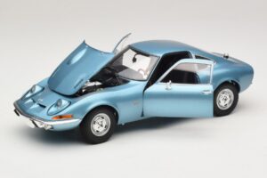 Opel GT Blue Metallic Minichamps 1:18 180049030 Metalli — kuva 2 / 8