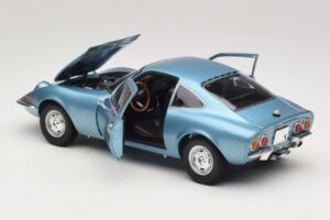 Opel GT Blue Metallic Minichamps 1:18 180049030 Metalli — kuva 5 / 8