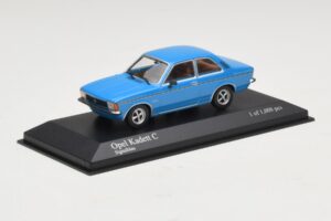 Opel Kadett C Sininen Minichamps 1:43 400048101 Metalli — kuva 2 / 4