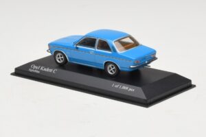 Opel Kadett C Sininen Minichamps 1:43 400048101 Metalli — kuva 3 / 4