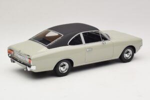 Opel Rekord C Coupé Harmaa Minichamps 1:18 107047022 Hartsi — kuva 2 / 6