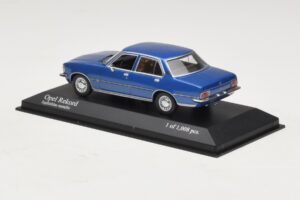 Opel Rekord D Sininen Metallinen Minichamps 1:43 400044002 Metalli — kuva 3 / 4