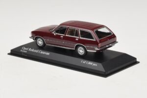 Opel Rekord D Caravan Punainen Minichamps 1:43 400044012 Metalli — kuva 3 / 4