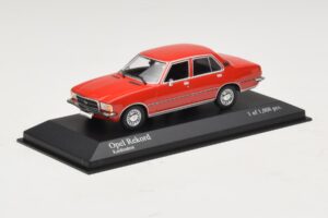 Opel Rekord D Punainen Minichamps 1:43 400044004 Metalli — kuva 2 / 4