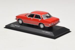 Opel Rekord D Punainen Minichamps 1:43 400044004 Metalli — kuva 3 / 4