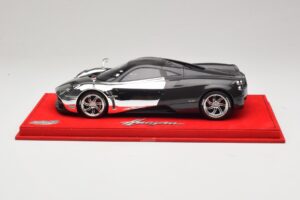 Pagani Huayra Chrome Silver Uniikkikappale BBR 1:18 P1873CM Hartsi — kuva 3 / 7