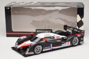 Peugeot 908 HDi FAP LMP1 #7 M. Gene / N. Minassian / J. Villeneuve 24 Hours of Le Mans 2007 Minichamps 1:18 150071207 Metalli — kuva 6 / 6