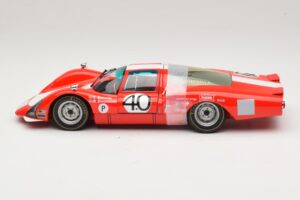 Porsche 906 LH Squadra Tartaruga #40 D. Spoerry / R. Steinemann 12 Hours of Sebring 1967 Minichamps 1:18 100676140 Metalli — kuva 4 / 8