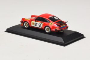 Porsche 911 934 #51 T. Hezemans Winner Nurburgring 1976 Minichamps 1:43 400766451 Metalli — kuva 3 / 4