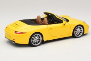 Porsche 911 991 Carrera S Avoauto Keltainen Minichamps 1:18 100061031 Metalli — kuva 3 / 8