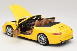 Porsche 911 991 Carrera S Avoauto Keltainen Minichamps 1:18 100061031 Metalli — kuva 5 / 8