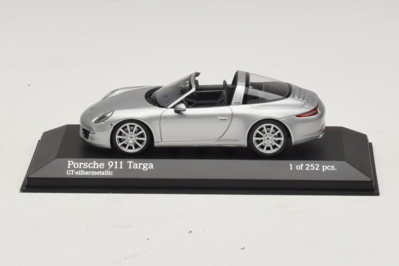 Porsche 911 991 Targa Hopea Minichamps 1:43 Porsche 911 991 Targa Hopea Minichamps 1:43 410062442 Metalli