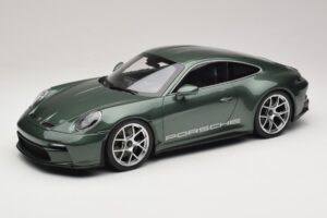 Porsche 911 992 S/T Malachite Green Metallic Norev 1:12 127552 Metalli