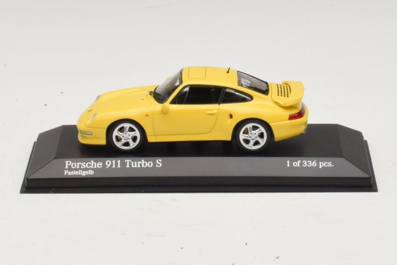 Porsche 911 993 Turbo S Keltainen Minichamps 1:43 430069270 Metalli