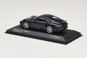 Porsche 911 996 Sininen Metallinen Minichamps 1:43 400061180 Metalli — kuva 3 / 4