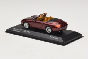 Porsche 911 996 Avoauto Punainen Metallinen Minichamps 1:43 400061092 Metalli — kuva 3 / 4