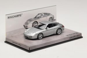 Porsche 911 996 Carrera 40-Vuotisjuhla Hopea Minichamps 1:43 436061070 Metalli — kuva 2 / 5