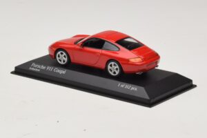 Porsche 911 996 Punainen Minichamps 1:43 400061181 Metalli — kuva 3 / 4