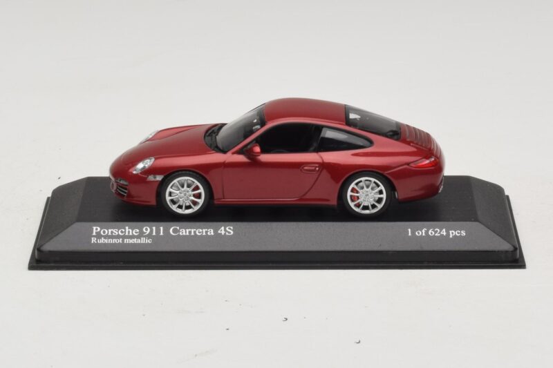 Porsche 911 997 Carrera 4S Red Metallic Minichamps 1:43 Porsche 911 997 Carrera 4S Red Metallic Minichamps 1:43 400066422 Metalli