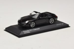 Porsche 911 997 Carrera Avoauto Black Edition Minichamps 1:43 400066434 Metalli — kuva 2 / 4