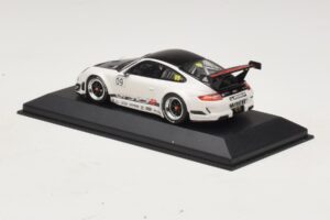 Porsche 911 997 GT3 RSR #9 Presentation 2009 Minichamps 1:43 400096909 Metalli — kuva 3 / 4