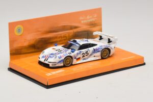 Porsche 911 GT1 #25 B. Wollek / T. Boutsen / H-J. Stuck 24 Hours of Le Mans 1996 Minichamps 1:43 403966625 Metalli — kuva 2 / 5
