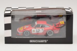 Porsche 935/77 #67 R. Stommelen Nurburgring DRM Champion 1977 Minichamps 1:43 400776367 Metalli — kuva 4 / 4