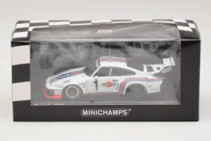 Porsche 935 Martini Racing #1 R. Stommelen / M. Schurti Winner Dijon 6 Hours 1976 Minichamps 1:43 400766311 Metalli — kuva 4 / 4