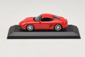 Porsche Cayman 987 S Punainen Minichamps 1:43 400065620 Metalli