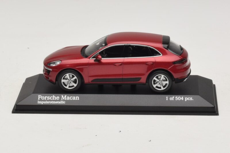 Porsche Macan 95B Punainen Metallic Minichamps 1:43 Porsche Macan 95B Punainen Metallic Minichamps 1:43 410062600 Metalli
