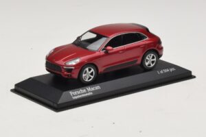 Porsche Macan 95B Punainen Metallic Minichamps 1:43 410062600 Metalli — kuva 2 / 4