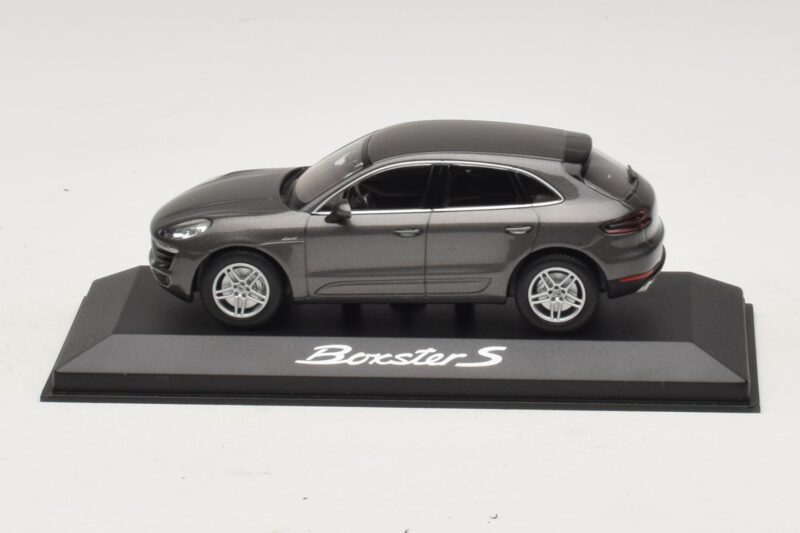 Porsche Macan S Diesel 95B Pronssi Metallic Minichamps 1:43 WAP0201510E Metalli