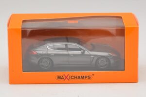 Porsche Panamera 970 Turbo Harmaa Metallic Maxichamps 1:43 940062371 Metalli — kuva 4 / 4