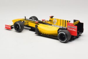 Renault R30 Showcar #11 R. Kubica F1 2010 Minichamps 1:18 150100081 Metalli — kuva 5 / 6