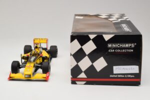 Renault R30 Showcar #11 R. Kubica F1 2010 Minichamps 1:18 150100081 Metalli — kuva 6 / 6