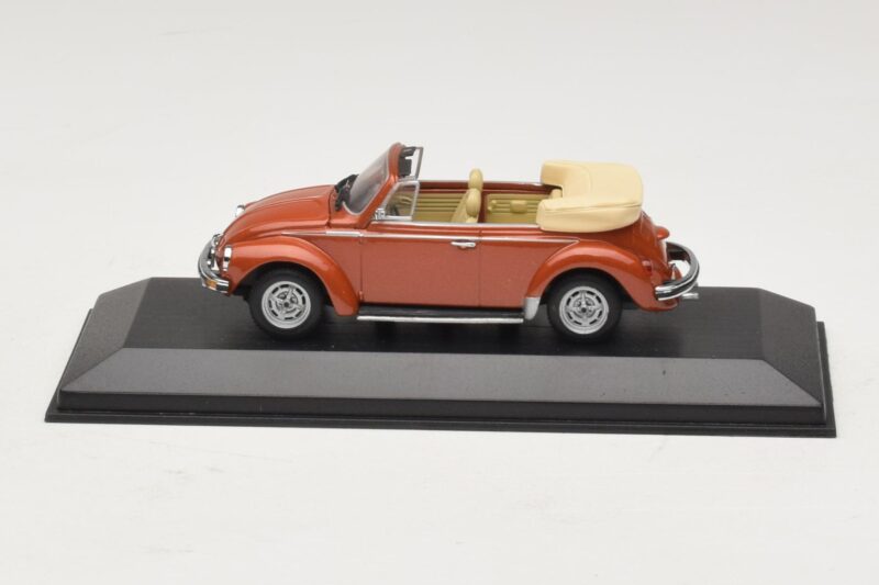 Volkswagen 1200 Avoauto Hebmuller Punainen Minichamps 1:43 430052032 Metalli