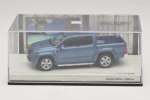 Volkswagen Amarok Sininen Metallic Minichamps 1:43 436058362 Metalli — kuva 4 / 5