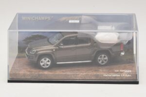 Volkswagen Amarok Ruskea Metallinen Minichamps 1:43 436058361 Metalli — kuva 4 / 5