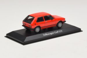 Volkswagen Golf GTI Mk1 Punainen Maxichamps 1:43 940055170 Metalli — kuva 2 / 4