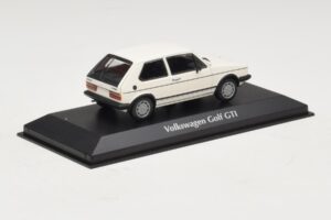 Volkswagen Golf GTI Mk1 Valkoinen Maxichamps 1:43 940055171 Metalli — kuva 2 / 4