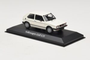 Volkswagen Golf GTI Mk1 Valkoinen Maxichamps 1:43 940055171 Metalli — kuva 3 / 4