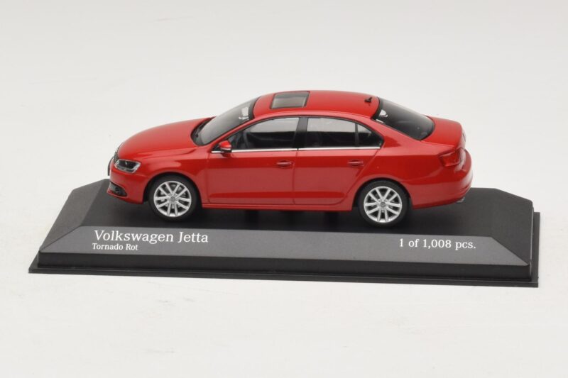 Volkswagen Jetta Mk6 Punainen Minichamps 1:43 400059001 Metalli