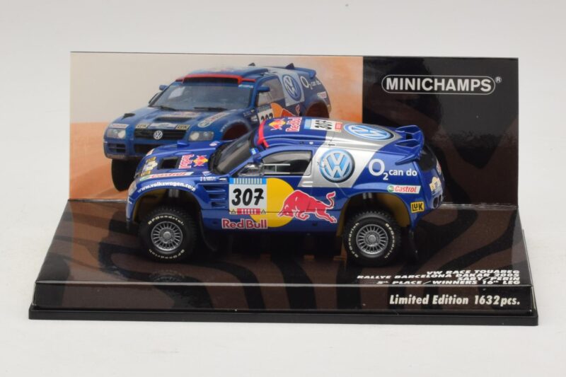 Volkswagen Race Touareg Red Bull #307 B. Saby / M. Perin Dakar Rally 2005 Minichamps 1:43 436055307 Metalli