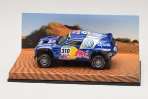 Volkswagen Race Touareg Red Bull #310 Jälleenmyyjän Erikoismalli 2005 Minichamps 1:43 7LO099400PD310 Metalli