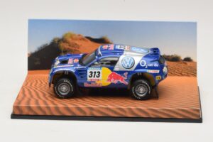 Volkswagen Race Touareg Red Bull #313 Jälleenmyyjän Erikoismalli 2005 Minichamps 1:43 7LO099400PD313 Metalli