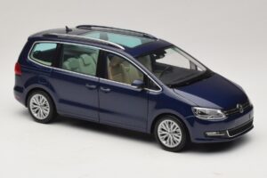 Volkswagen Sharan Blue Metallic Minichamps 1:18 110051000 Metalli — kuva 5 / 8